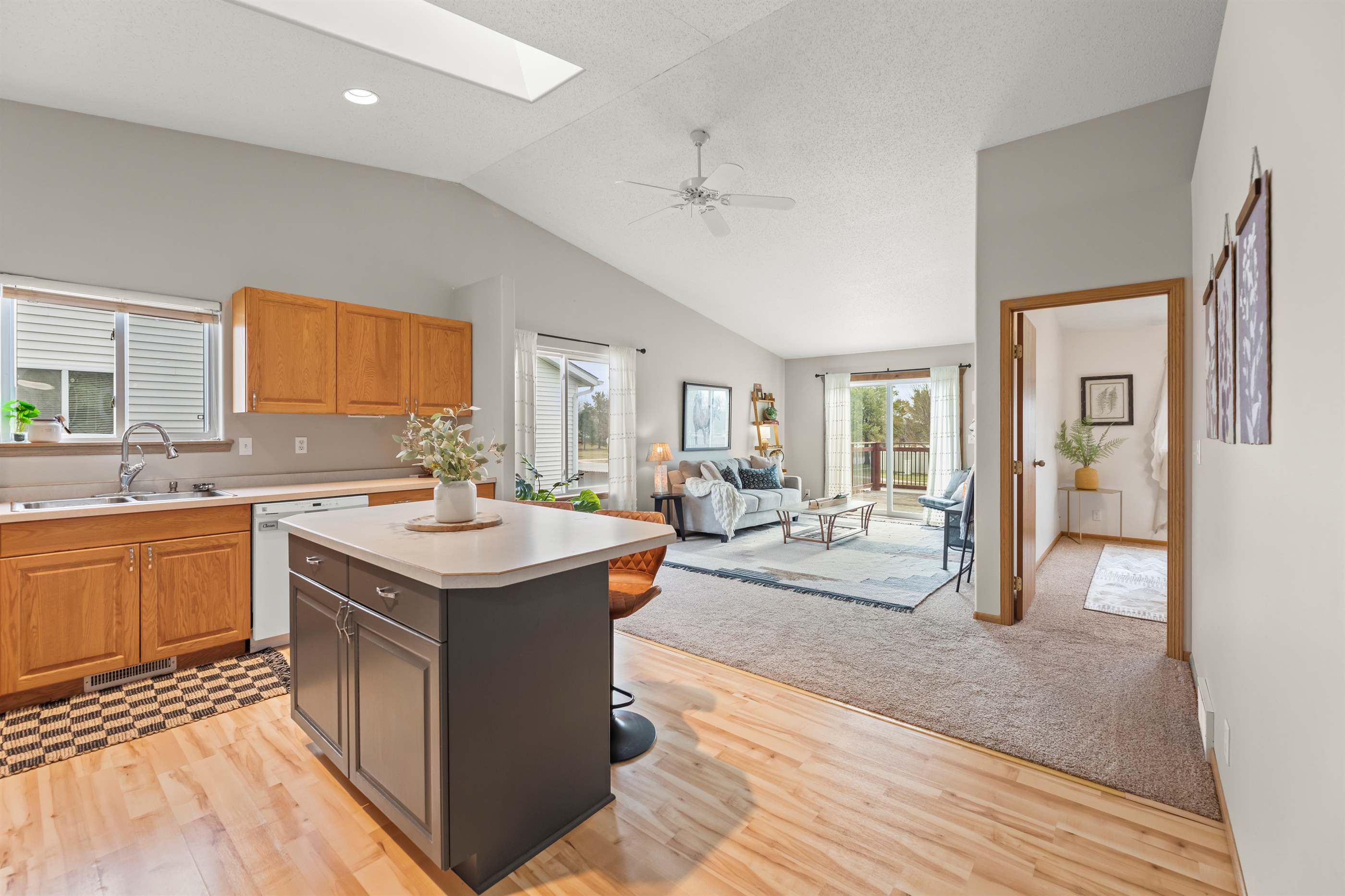 4318 39 1/2 Ave S, Fargo, ND 58104