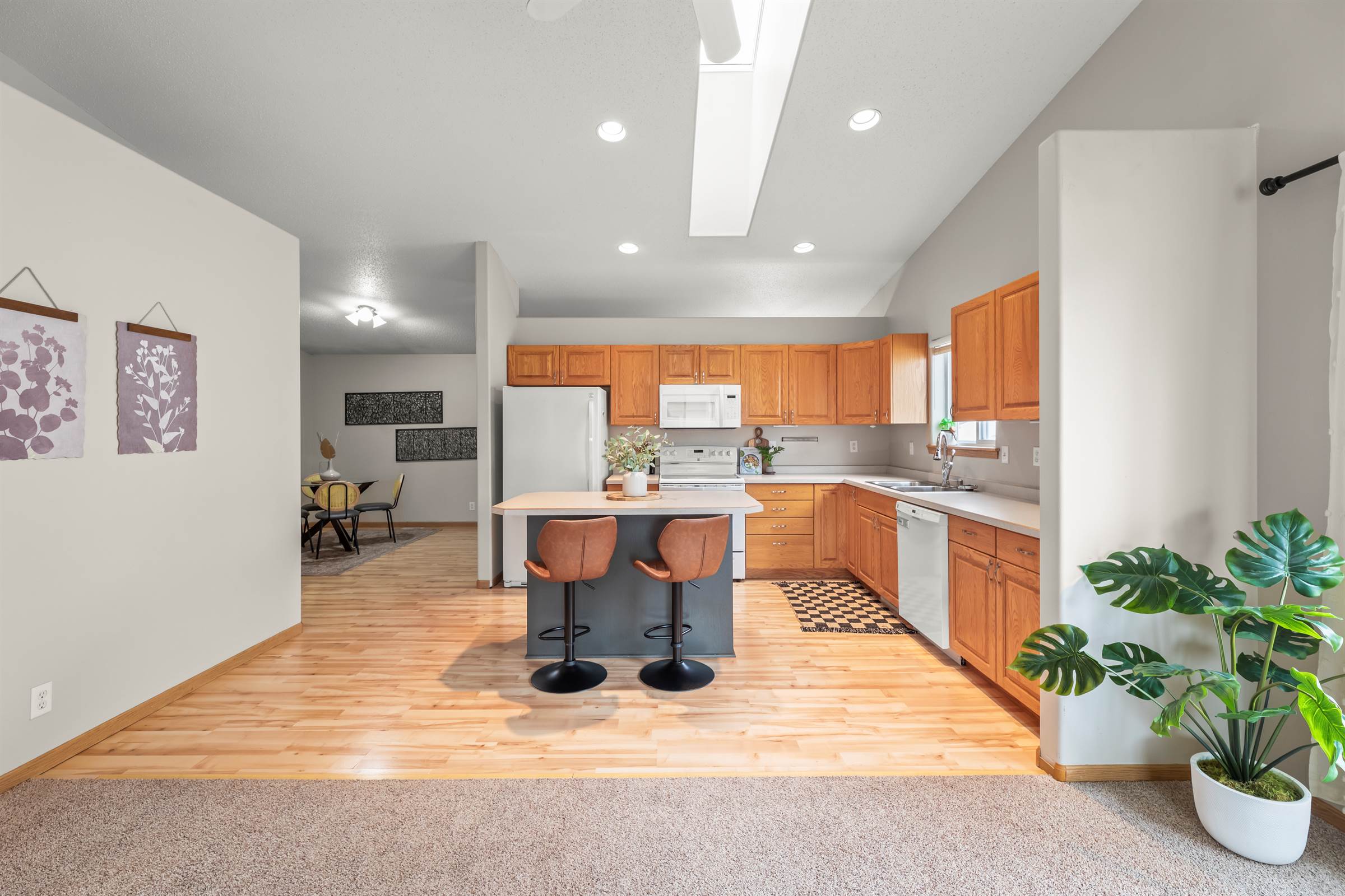 4318 39 1/2 Ave S, Fargo, ND 58104