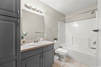 4318 39 1/2 Ave S, Fargo, ND 58104