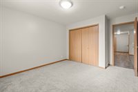 4318 39 1/2 Ave S, Fargo, ND 58104