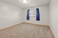 4318 39 1/2 Ave S, Fargo, ND 58104