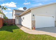 4318 39 1/2 Ave S, Fargo, ND 58104