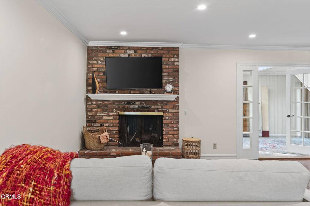 287 Oberlin Avenue, Ventura, CA 93003