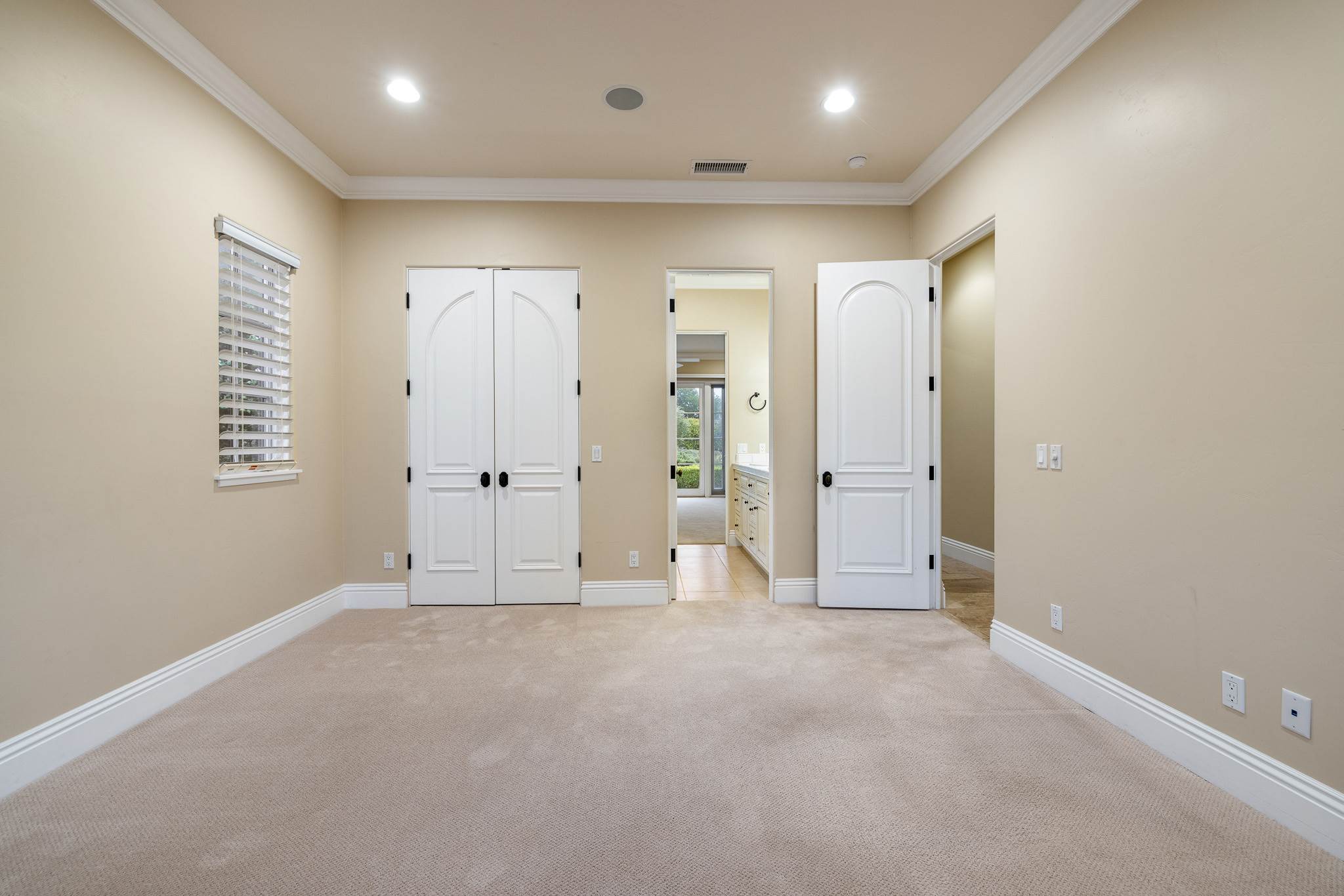 12750 Macdonald Drive, Ojai, CA 93023