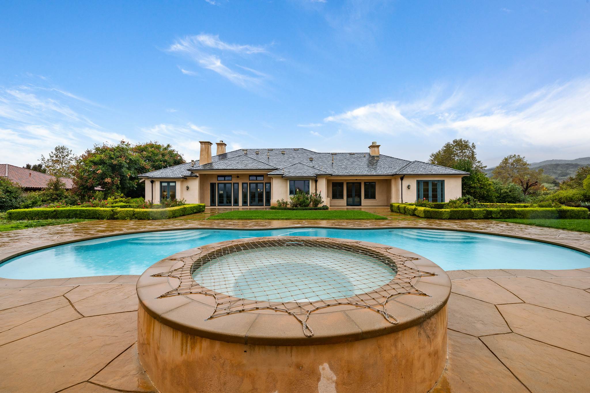 12750 Macdonald Drive, Ojai, CA 93023