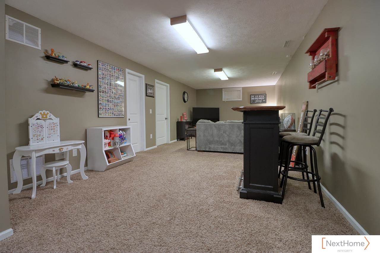 1709 SW 21St Street, Lincoln, NE 68522