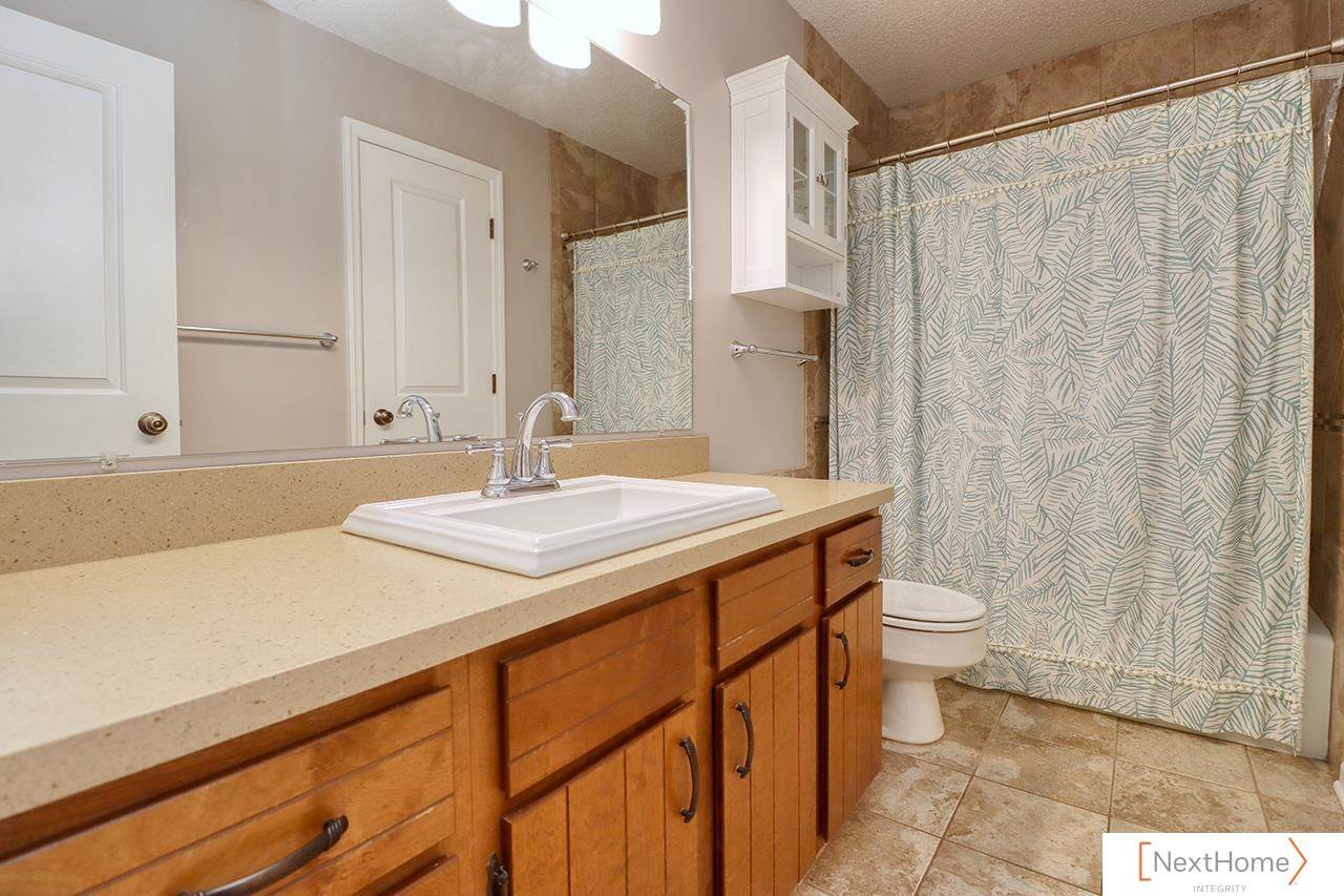 1709 SW 21St Street, Lincoln, NE 68522