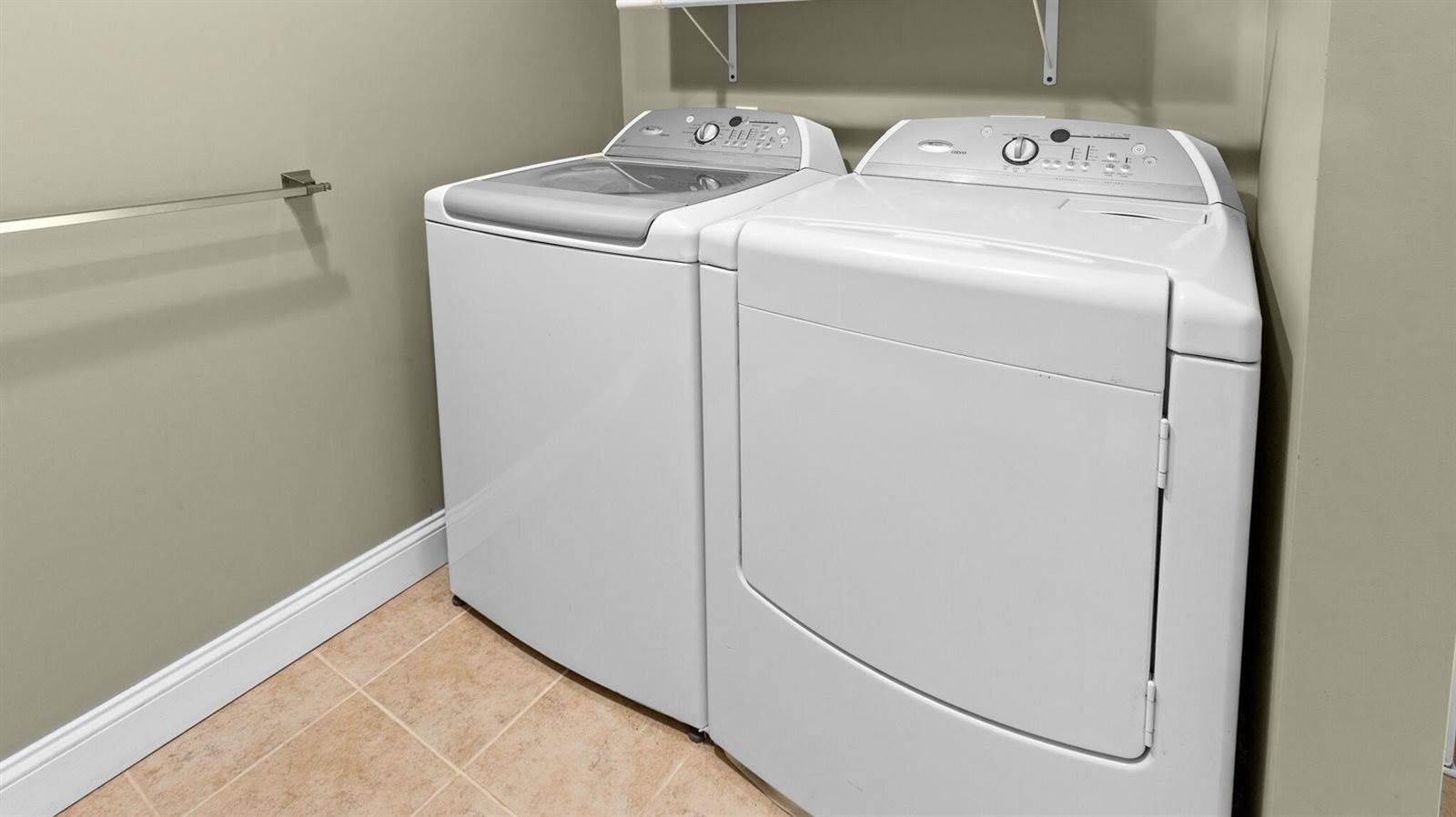 183 Skyline Road, Bangor, ME 04401