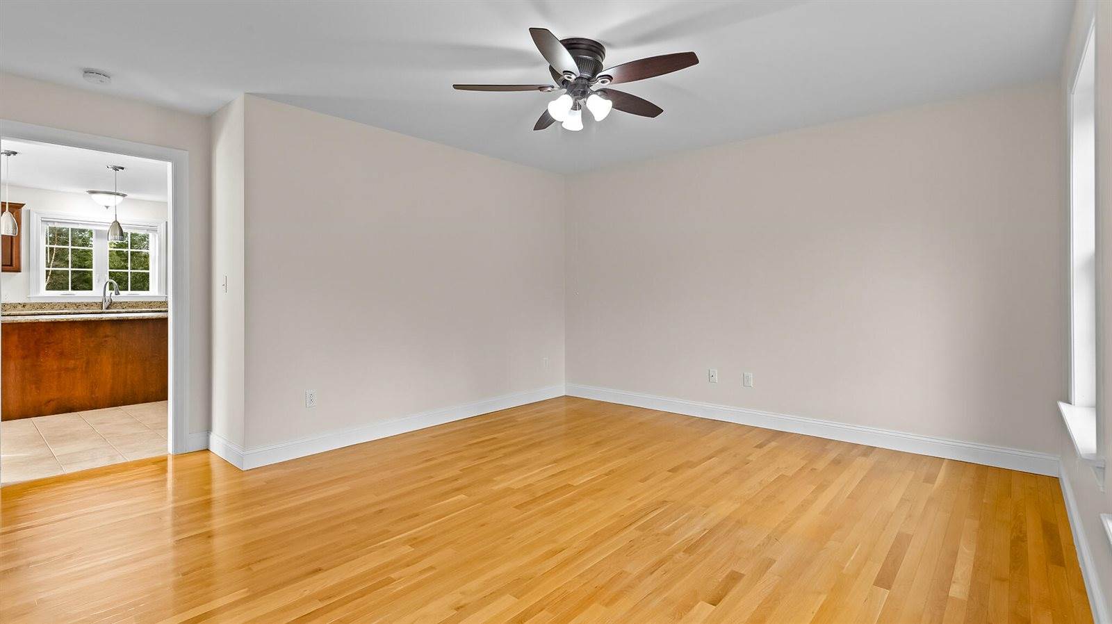 183 Skyline Road, Bangor, ME 04401