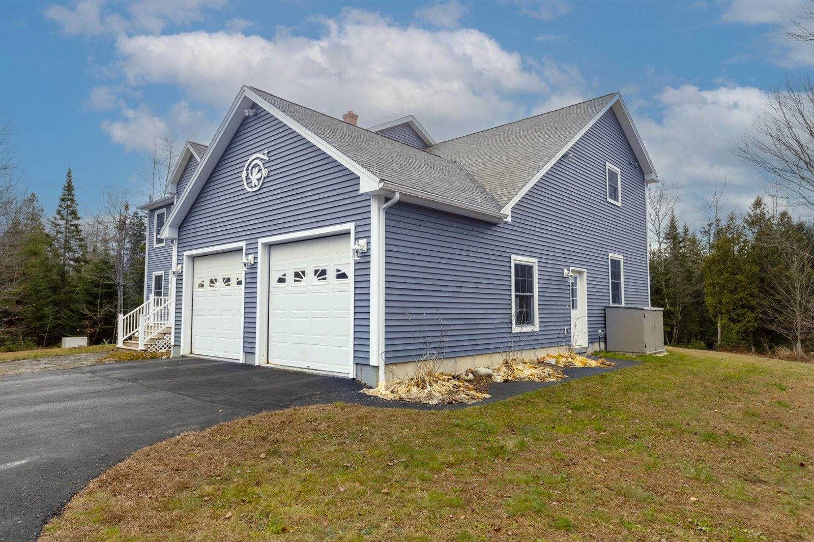 183 Skyline Road, Bangor, ME 04401
