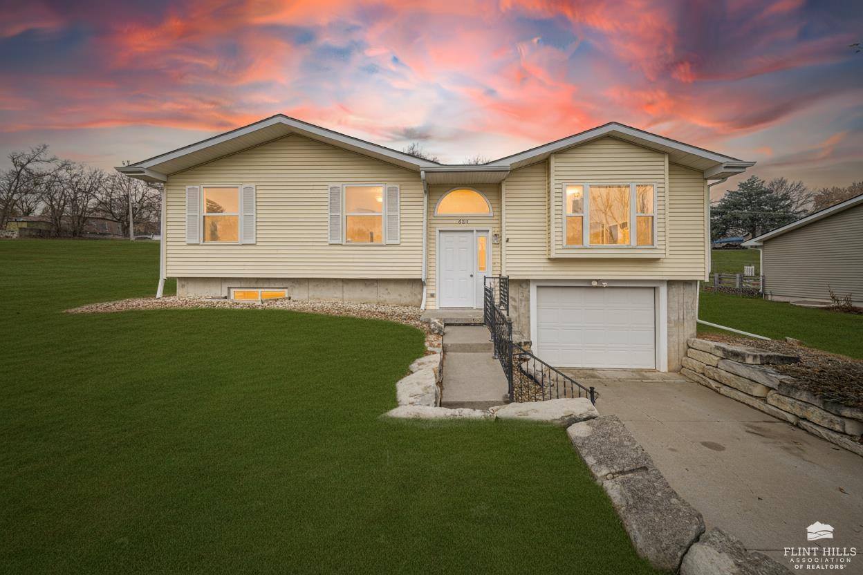 604 Jerry Drive, Junction City, KS 66441