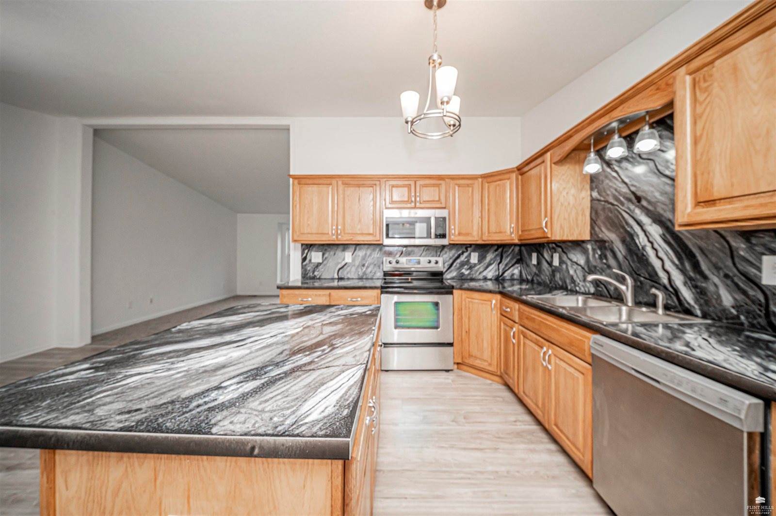 604 Jerry Drive, Junction City, KS 66441