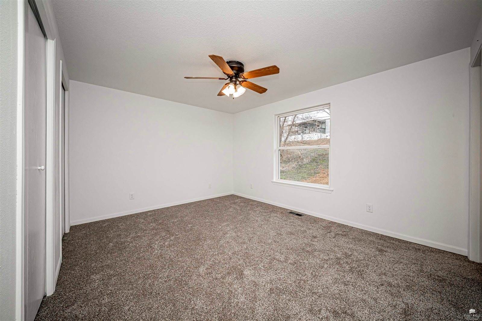 604 Jerry Drive, Junction City, KS 66441