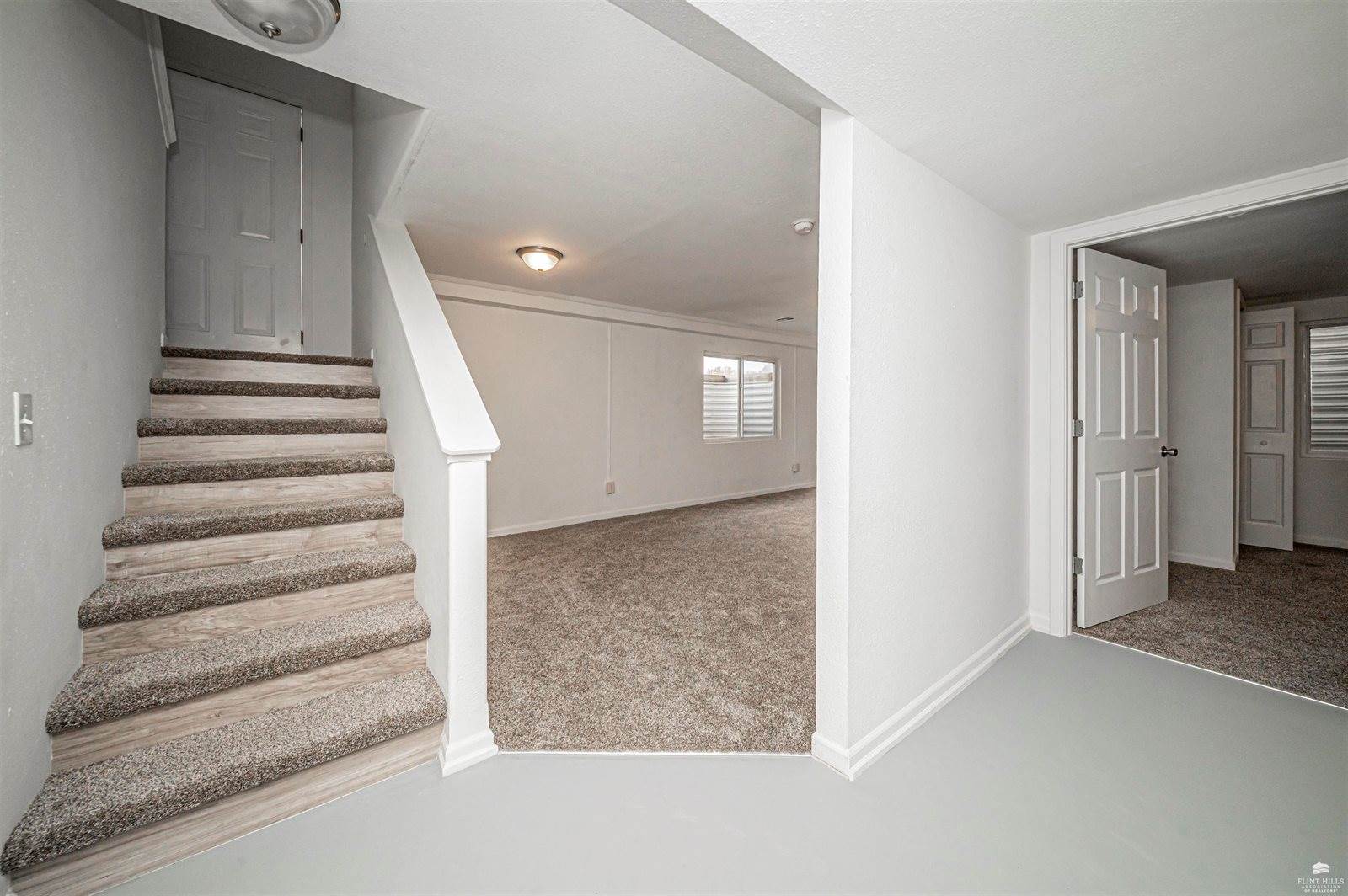 604 Jerry Drive, Junction City, KS 66441