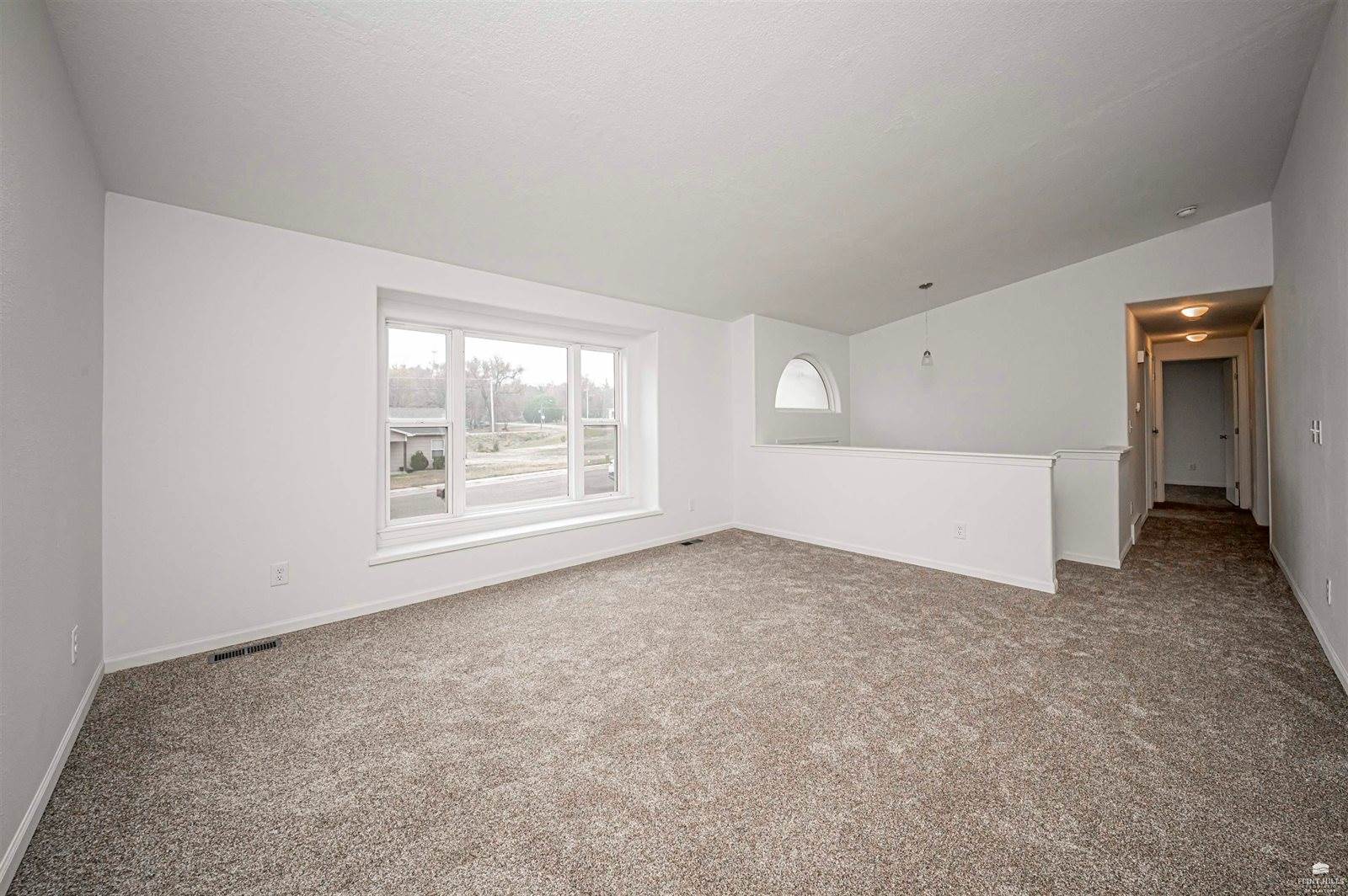 604 Jerry Drive, Junction City, KS 66441