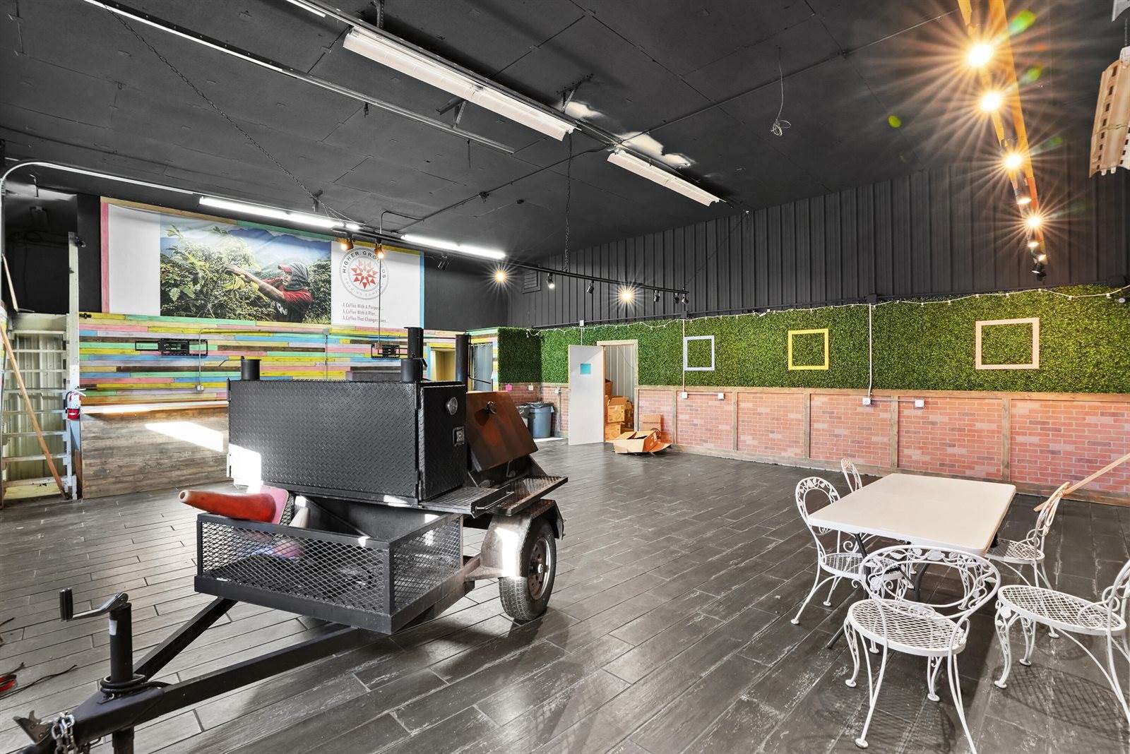 2121 West Houghton Lake Drive, Prudenville, MI 48651