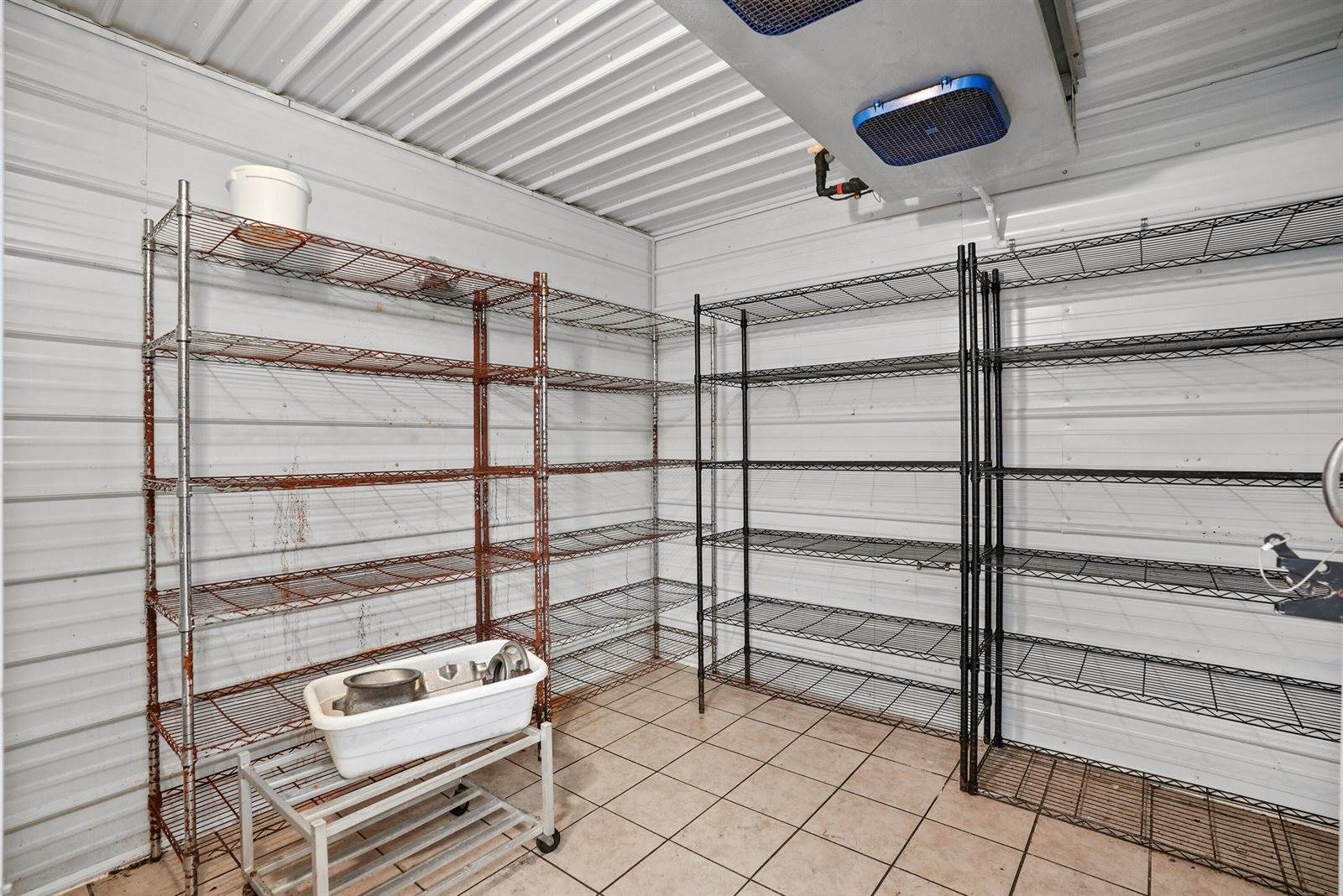 2121 West Houghton Lake Drive, Prudenville, MI 48651