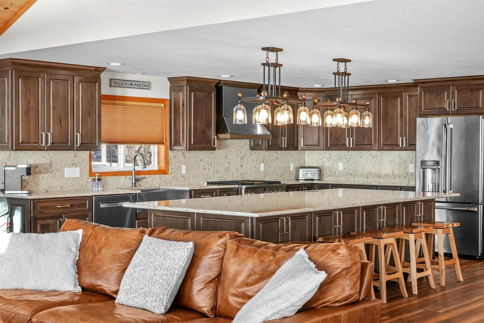 1245 Long Point Drive, Houghton Lake, MI 48629