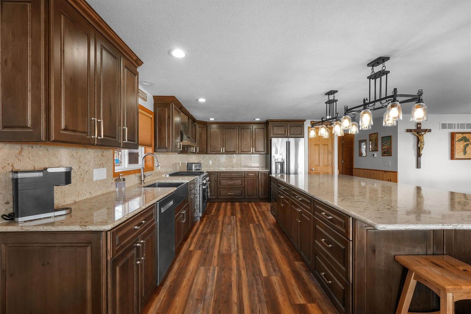 1245 Long Point Drive, Houghton Lake, MI 48629