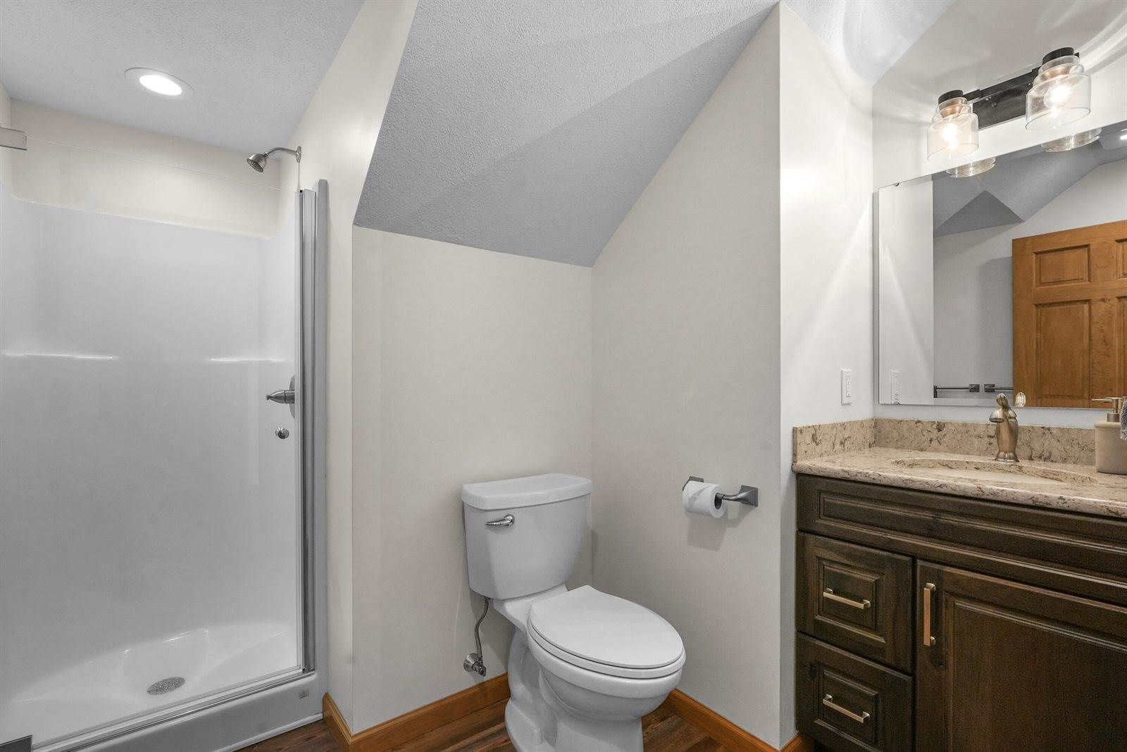 1245 Long Point Drive, Houghton Lake, MI 48629