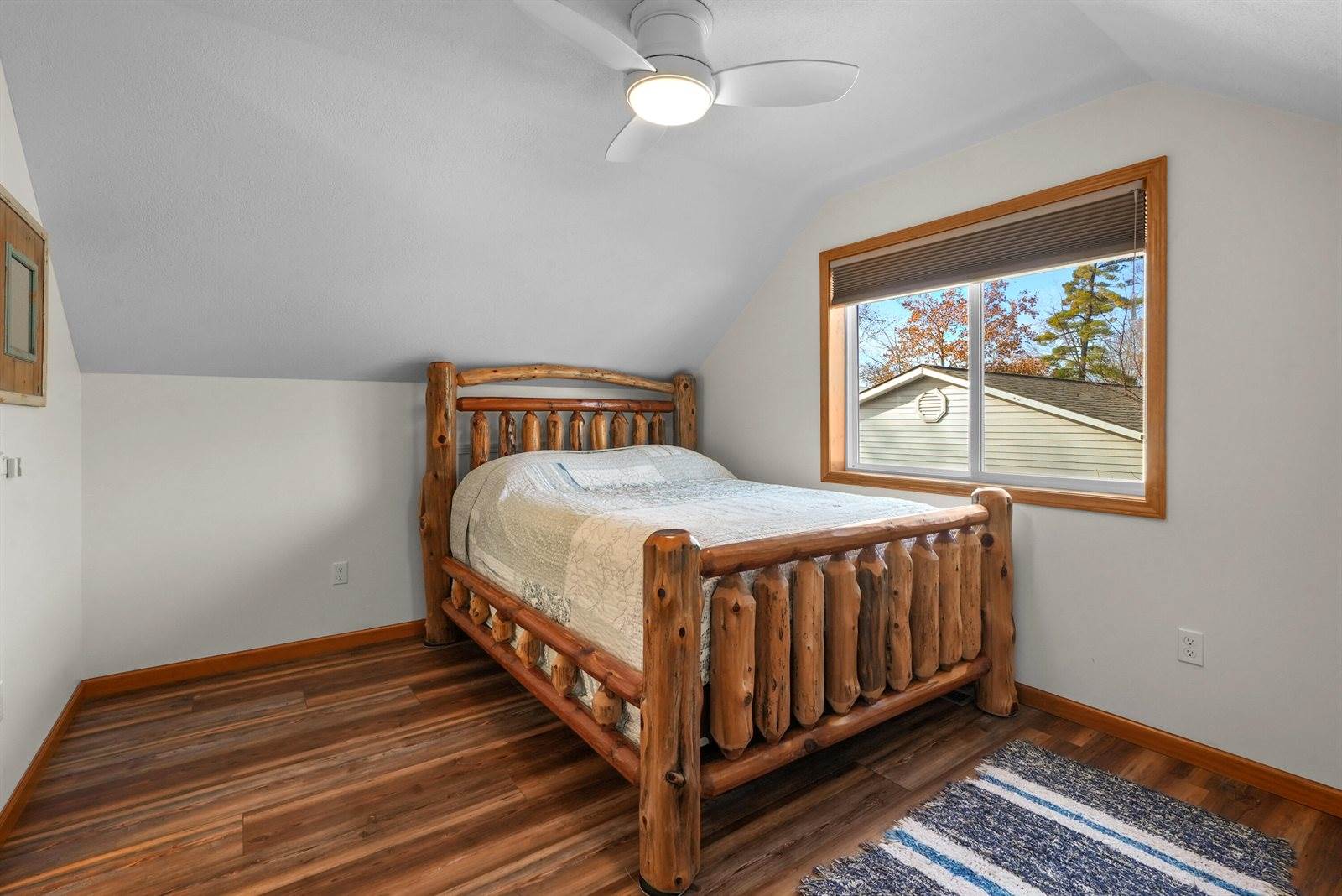 1245 Long Point Drive, Houghton Lake, MI 48629