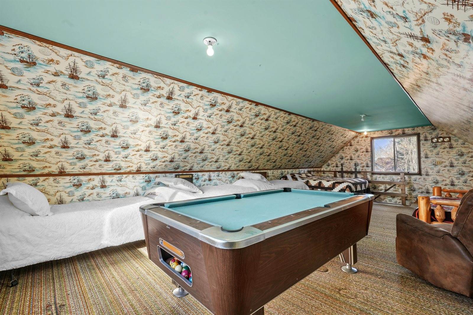 1245 Long Point Drive, Houghton Lake, MI 48629