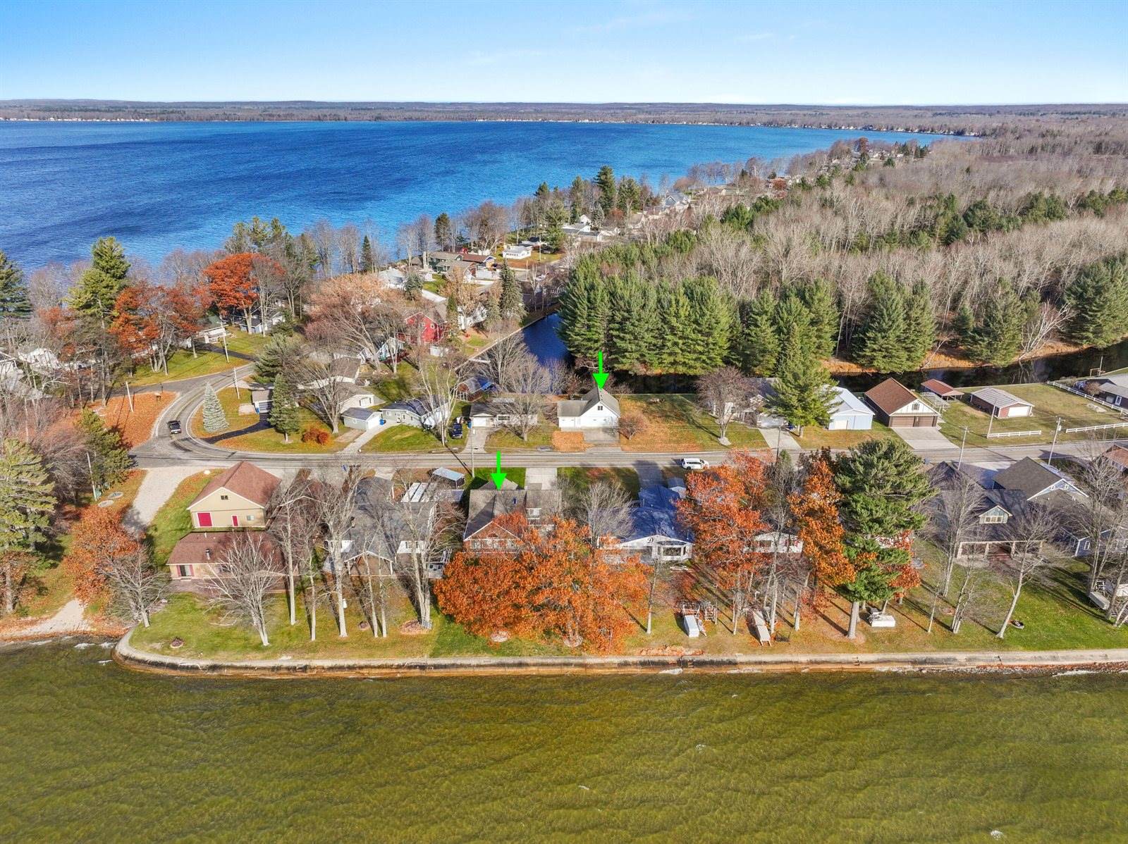 1245 Long Point Drive, Houghton Lake, MI 48629