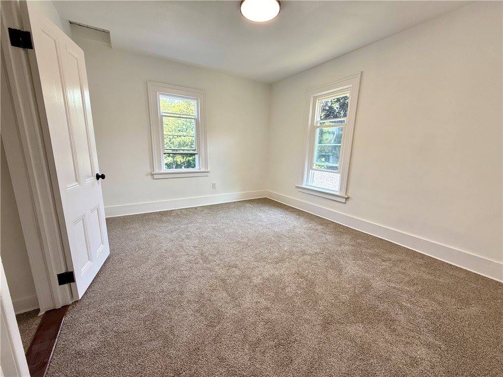 18 Main Street, Phelps, NY 14532