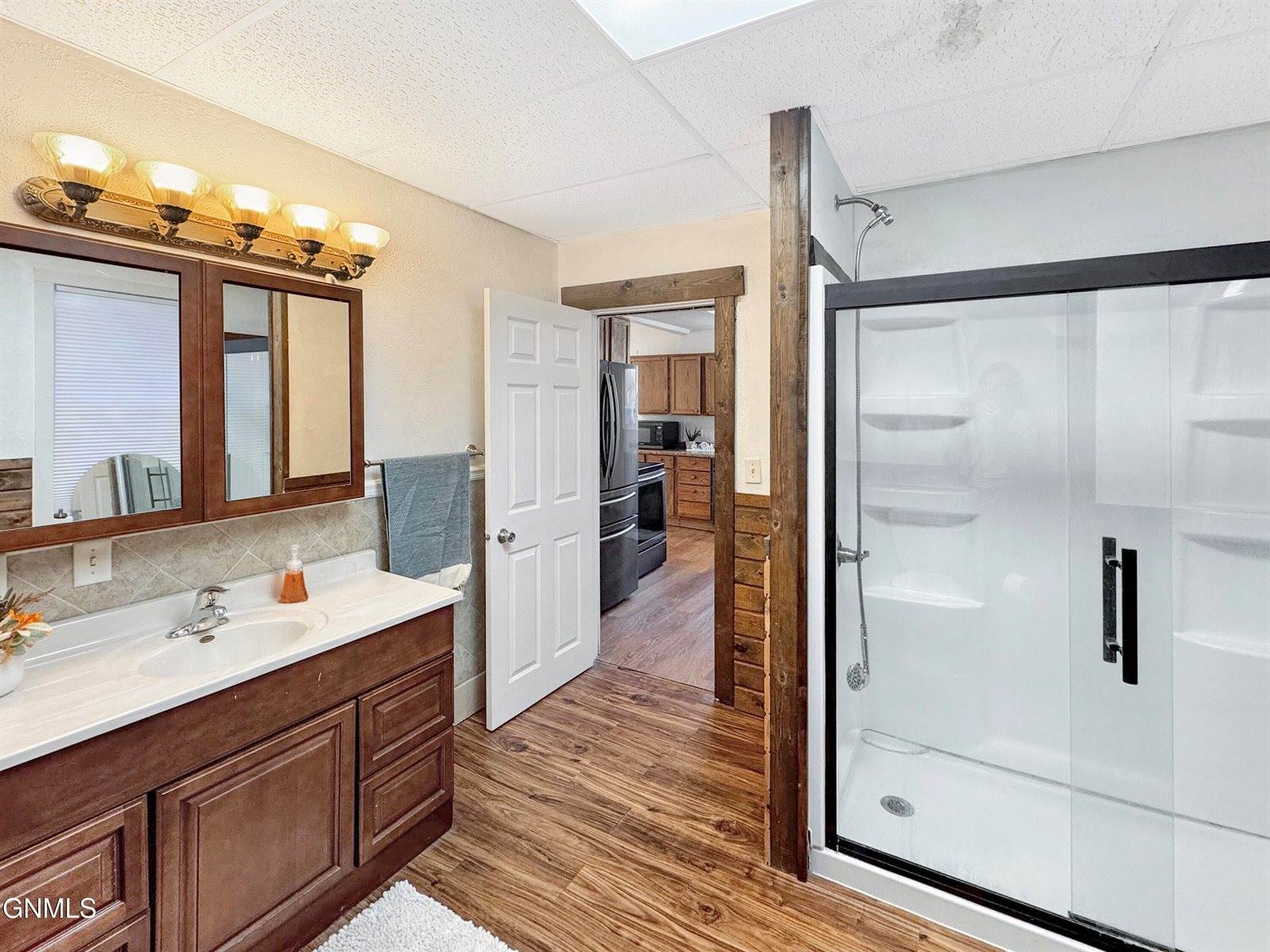 306 Broadway West, Williston, ND 58801