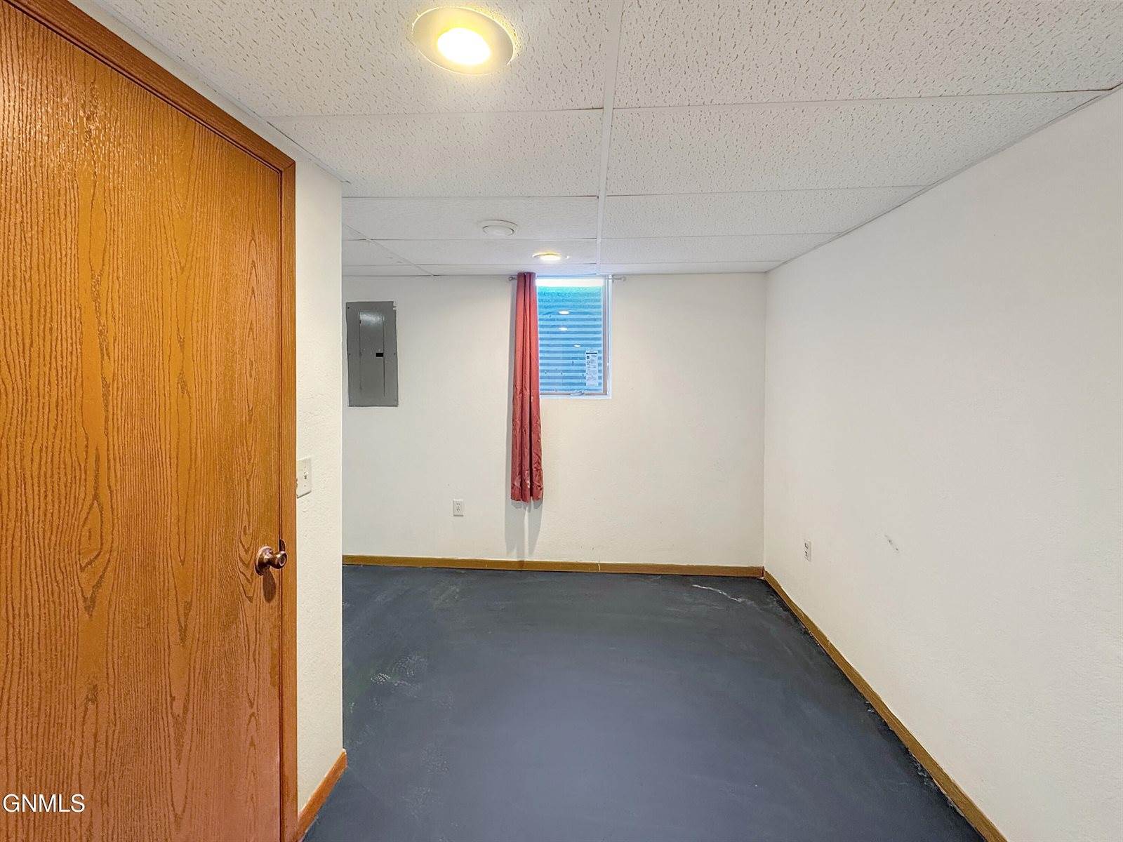 306 Broadway West, Williston, ND 58801