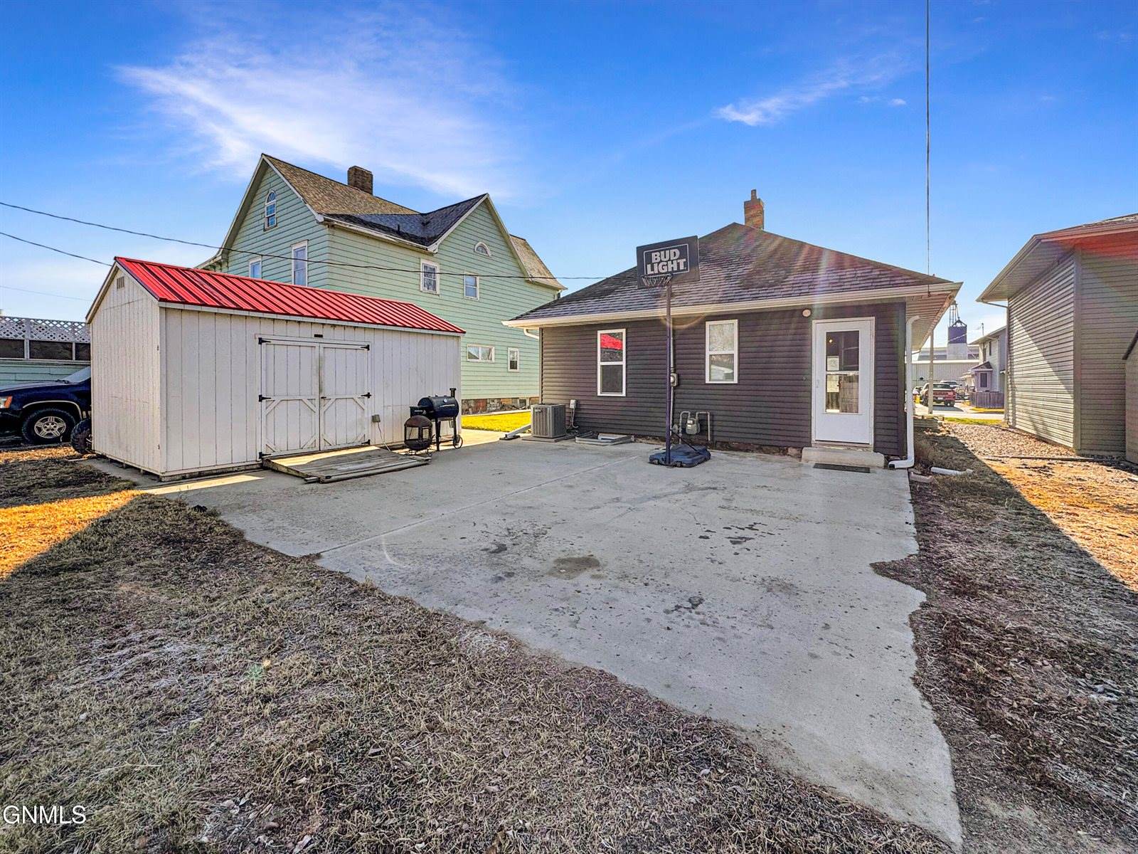 306 Broadway West, Williston, ND 58801