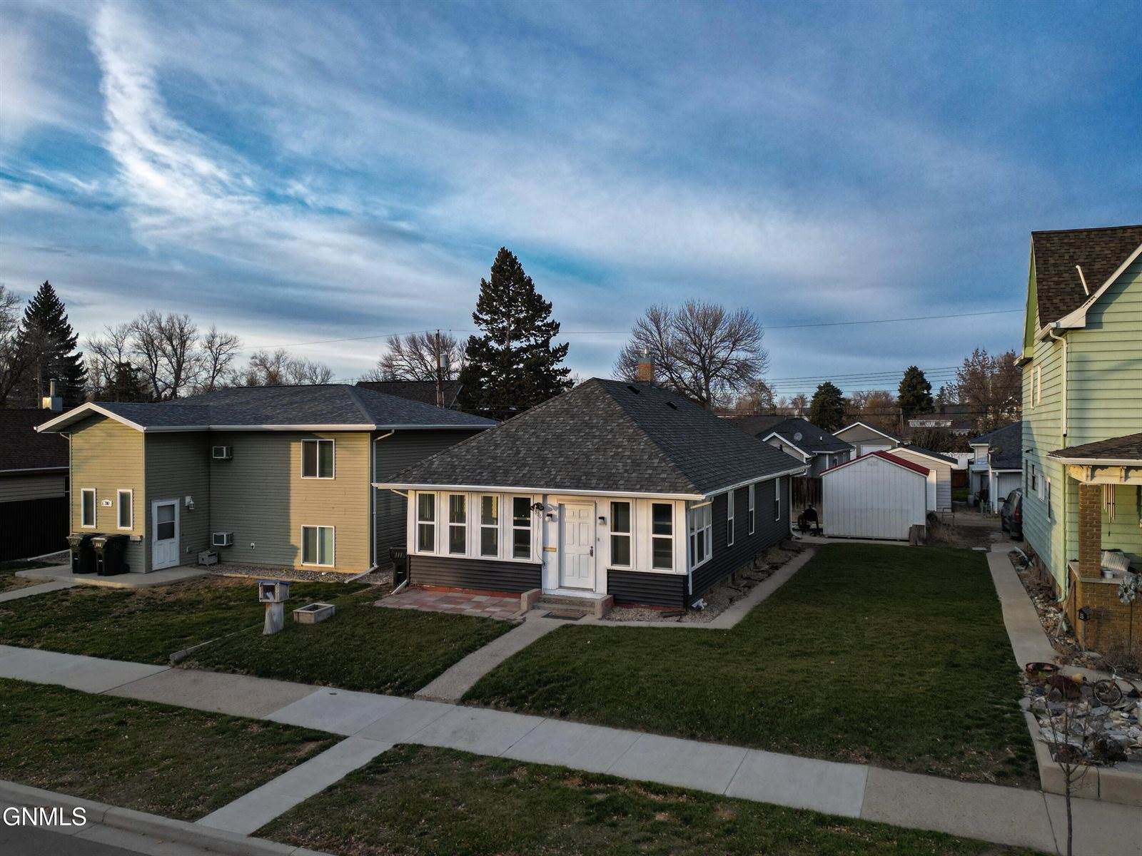 306 Broadway West, Williston, ND 58801
