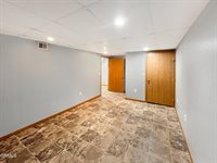 306 Broadway West, Williston, ND 58801