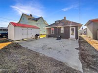 306 Broadway West, Williston, ND 58801