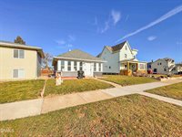 306 Broadway West, Williston, ND 58801