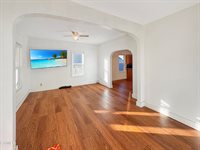 306 Broadway West, Williston, ND 58801