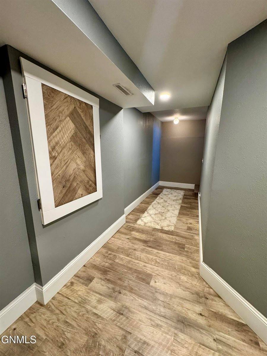 1533 53rd Street West, Williston, ND 58801