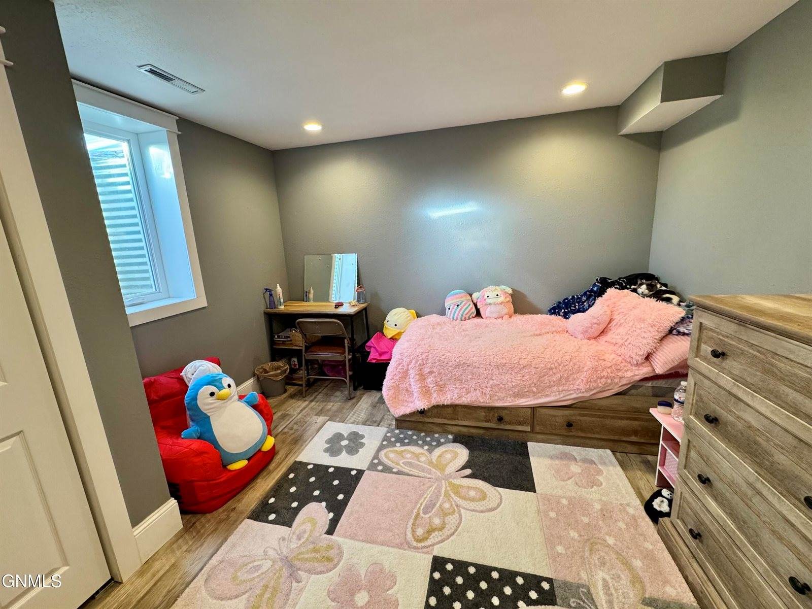 1533 53rd Street West, Williston, ND 58801