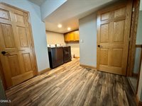 1533 53rd Street West, Williston, ND 58801