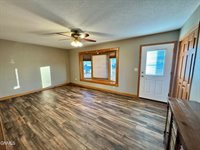 1533 53rd Street West, Williston, ND 58801