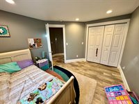 1533 53rd Street West, Williston, ND 58801