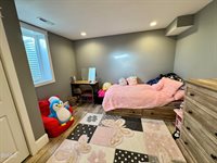 1533 53rd Street West, Williston, ND 58801