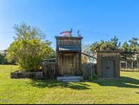 5045 132nd Trail NW, Williston, ND 58801