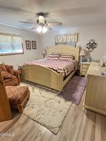 102 9th Avenue SE, Crosby, ND 58730