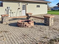 102 9th Avenue SE, Crosby, ND 58730