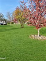 102 9th Avenue SE, Crosby, ND 58730