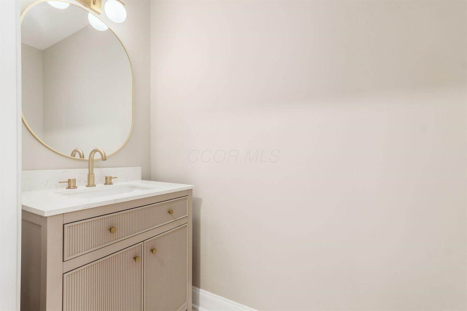 1120 Morning Street, Worthington, OH 43085