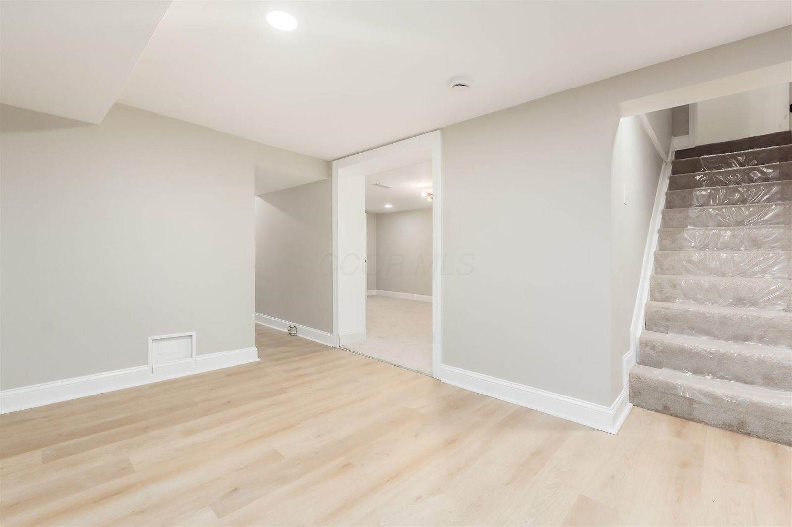 1120 Morning Street, Worthington, OH 43085