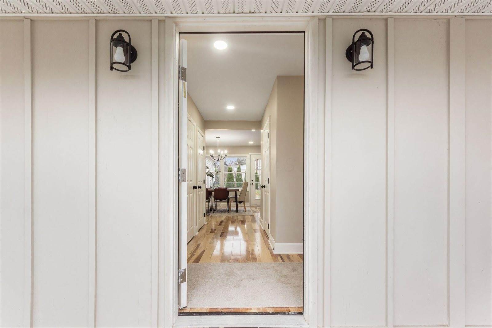 1120 Morning Street, Worthington, OH 43085