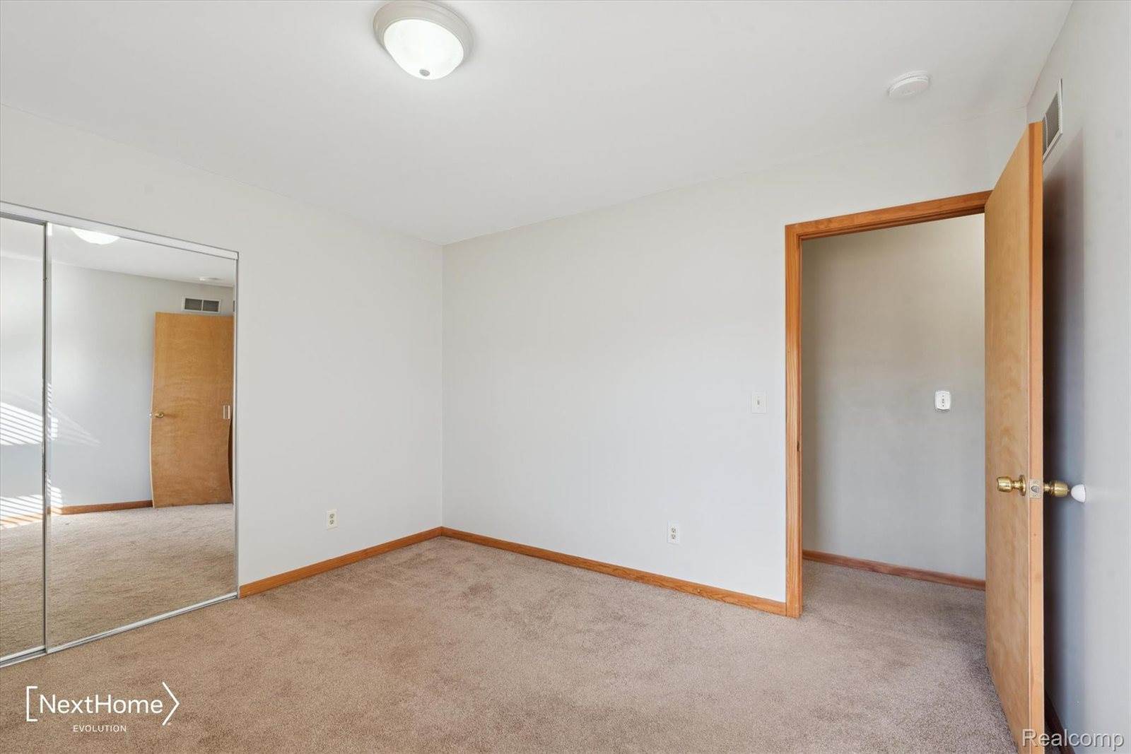 7010 Oakville Waltz Road, SumpterTownship_Wayne, MI 48117